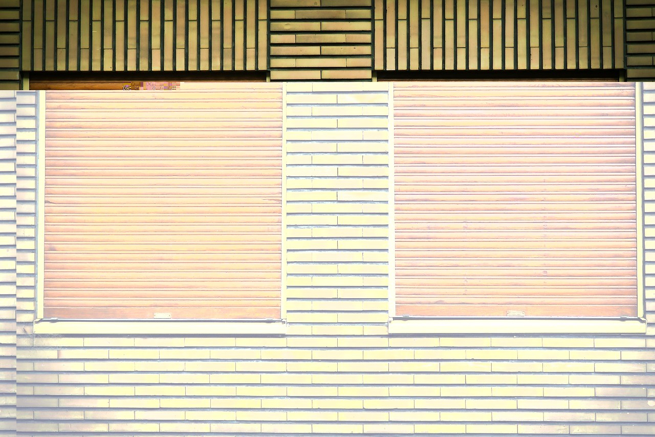 Persianas alicantinas: tradición mediterránea  protección solar para  hogar