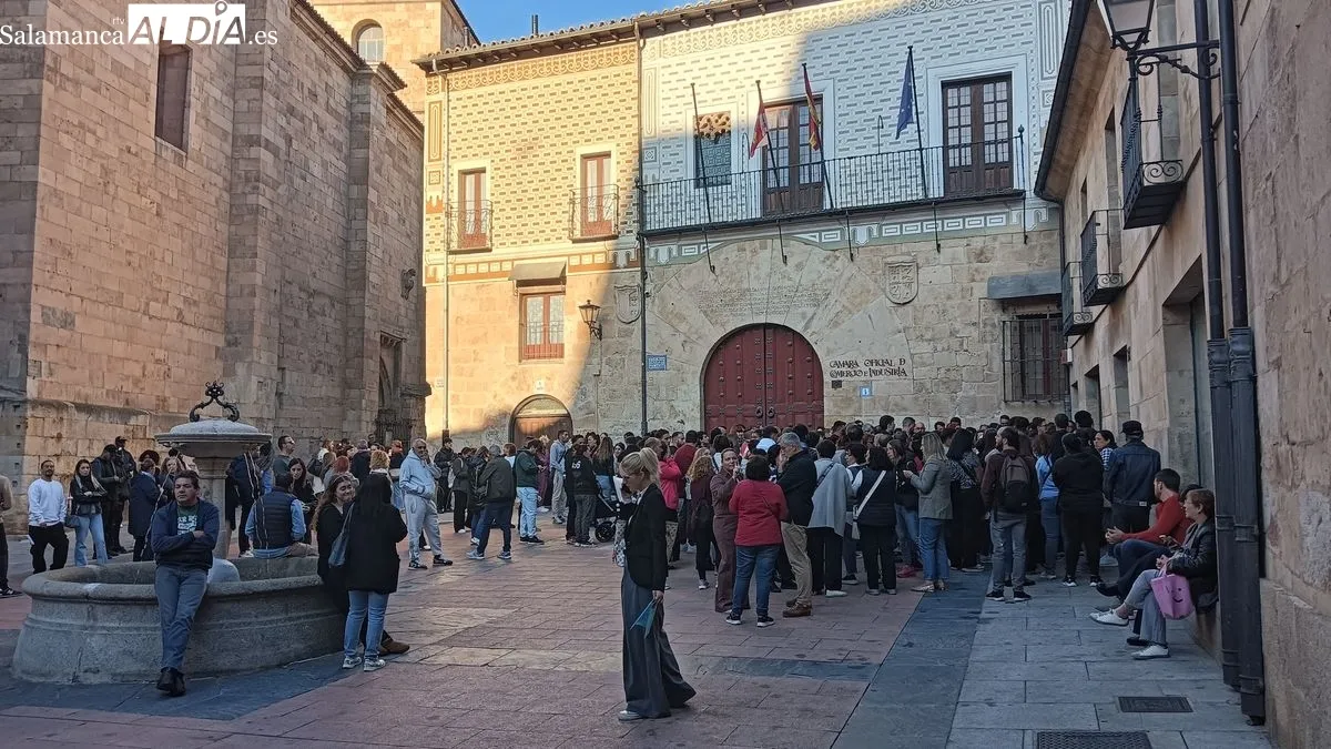 Éxito de la jornada de entrevistas exprés para conectar a 900 desempleados con el sector hostelero de Salamanca. Foto A. S.
