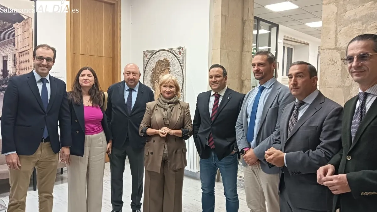 Éxito de la jornada de entrevistas exprés para conectar a 900 desempleados con el sector hostelero de Salamanca. Foto A. S.