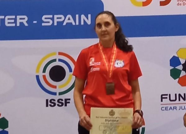 Tiro Olímpico Salamanca: Elena M Zarzoso gana 2 medallas