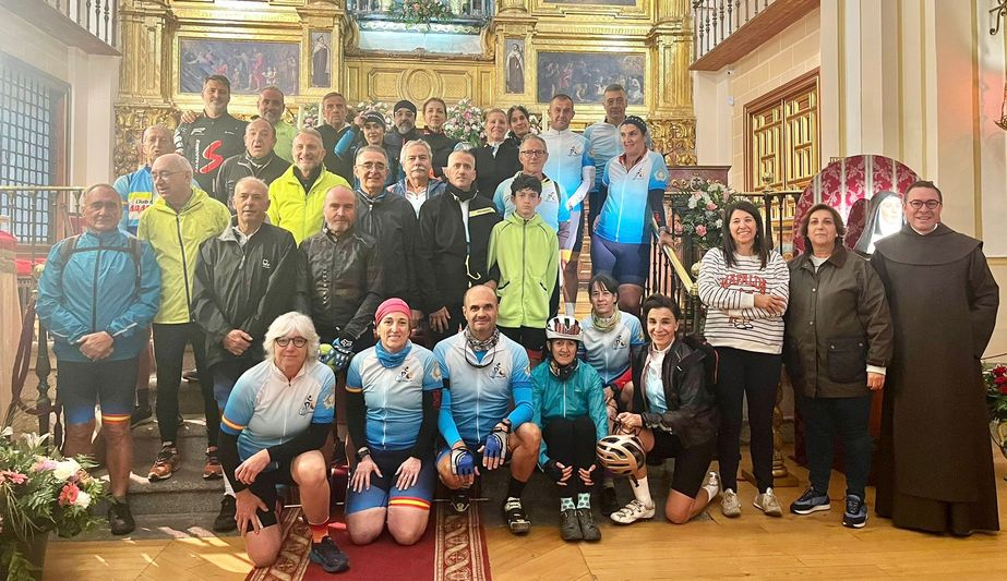 Ruta teresiana en bici: el Ejército parte de Alba de Tormes