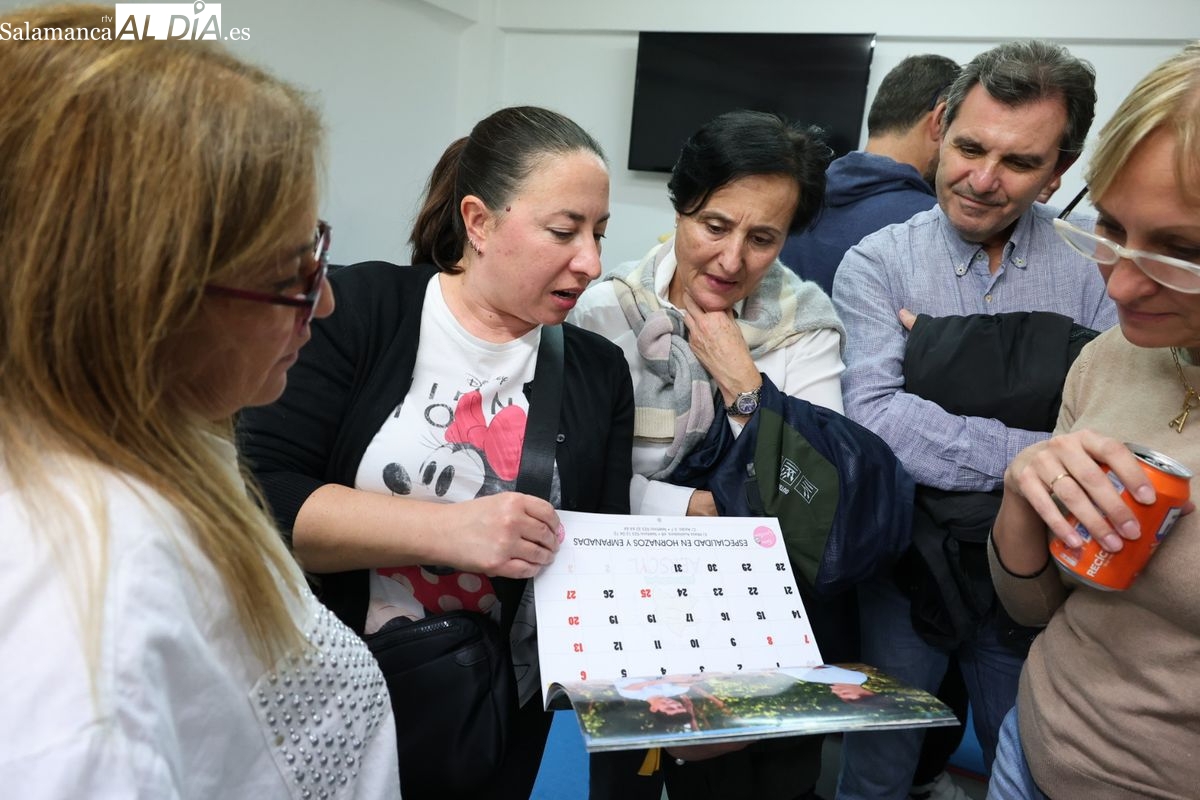 AERSCYL presenta en Salamanca su calendario solidario 2026