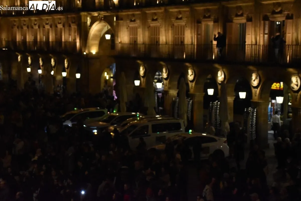 'El astronauta y la estrella que guía los sueños', videomapping en la Plaza Mayor de Salamanca. Fotos: Vanesa Martins