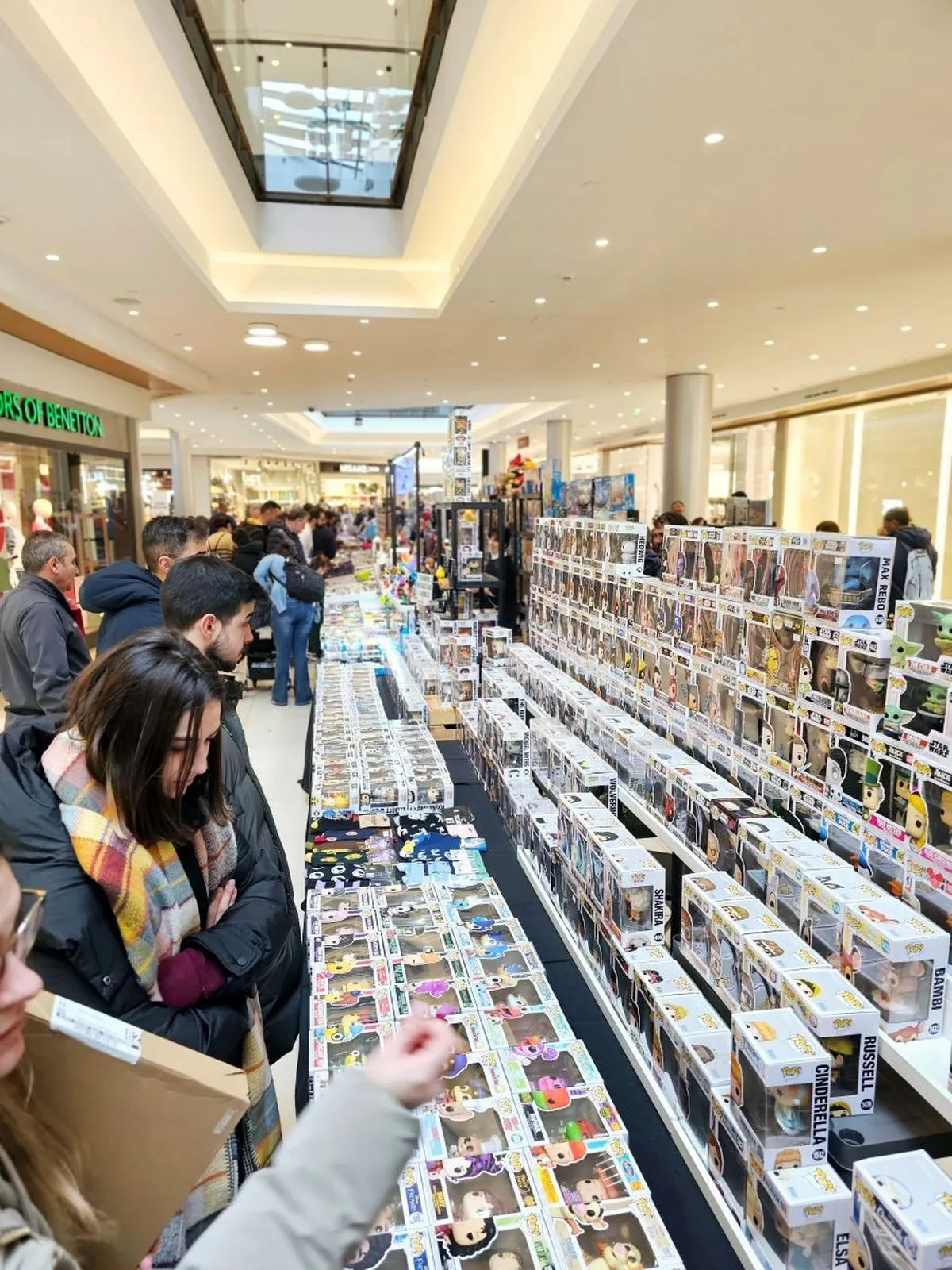 Imágenes de la primera edición de Expo Tpy Marlet en el centro comercial El Tormes