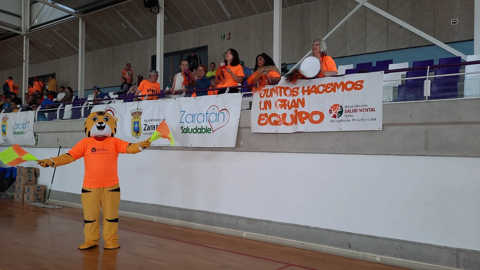 Foto 5 - Salud Mental Salamanca inaugura en &Aacute;vila la renovada Liga MEnTEGOLES