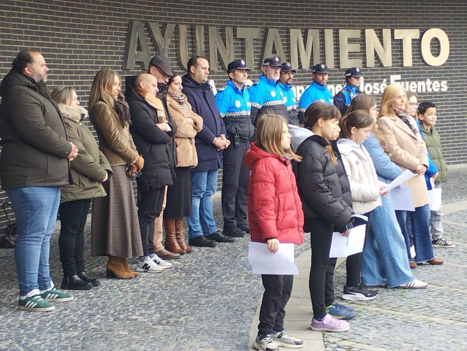 Los escolares de Santa Marta alzan la voz contra la violencia de género en el manifiesto del 25N