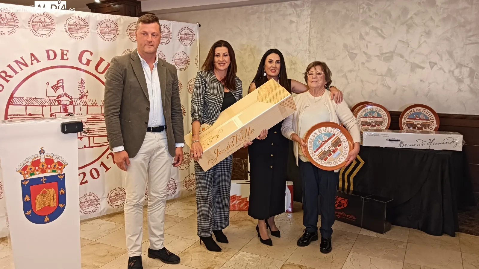 Guijuelo premia a los triunfadores de su feria taurina en una emotiva velada | FOTOS: Toni Sánchez