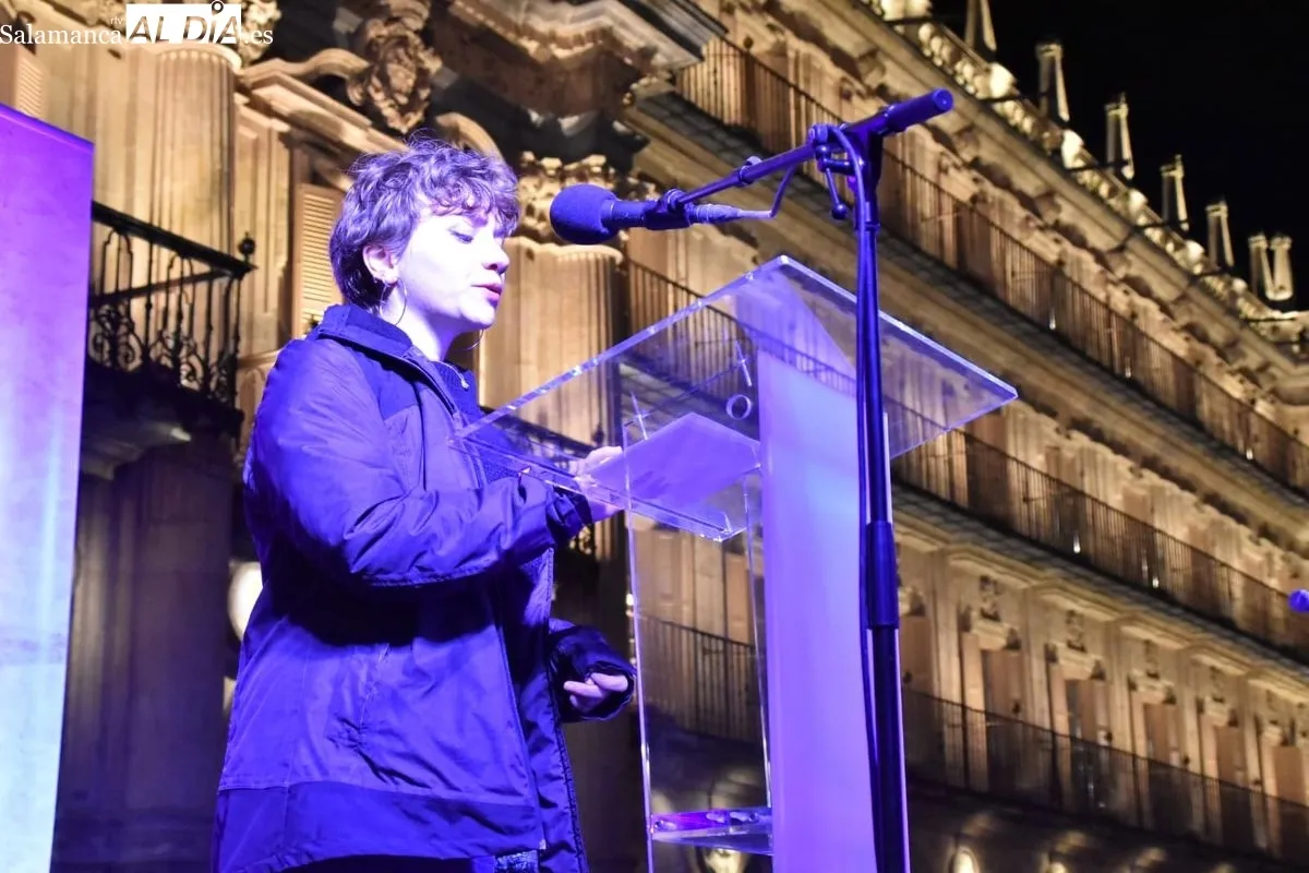 Acto en la Plaza Mayor organizado por el Ayuntamiento con motivo del 25N. Foto: Toni Sánchez
