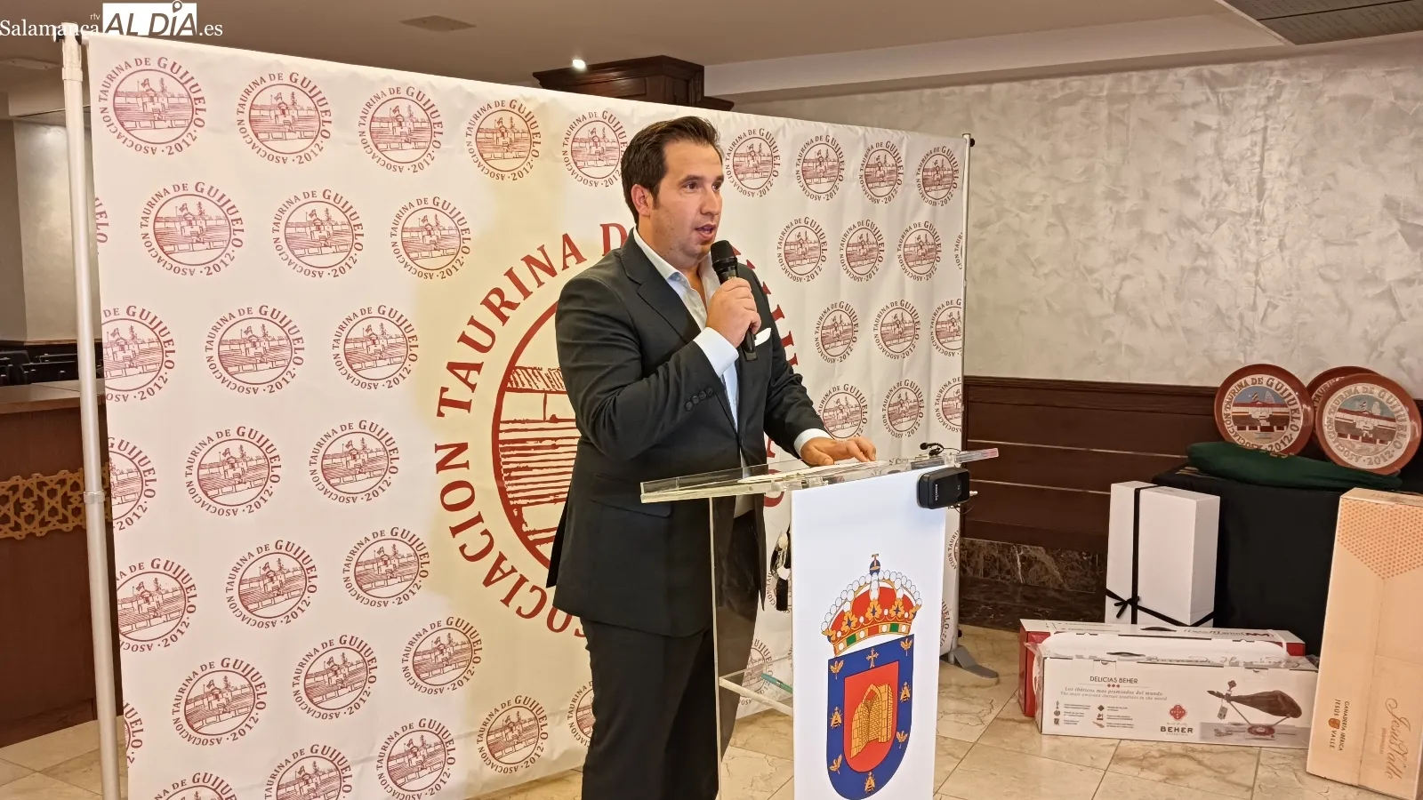 Guijuelo premia a los triunfadores de su feria taurina en una emotiva velada | FOTOS: Toni Sánchez