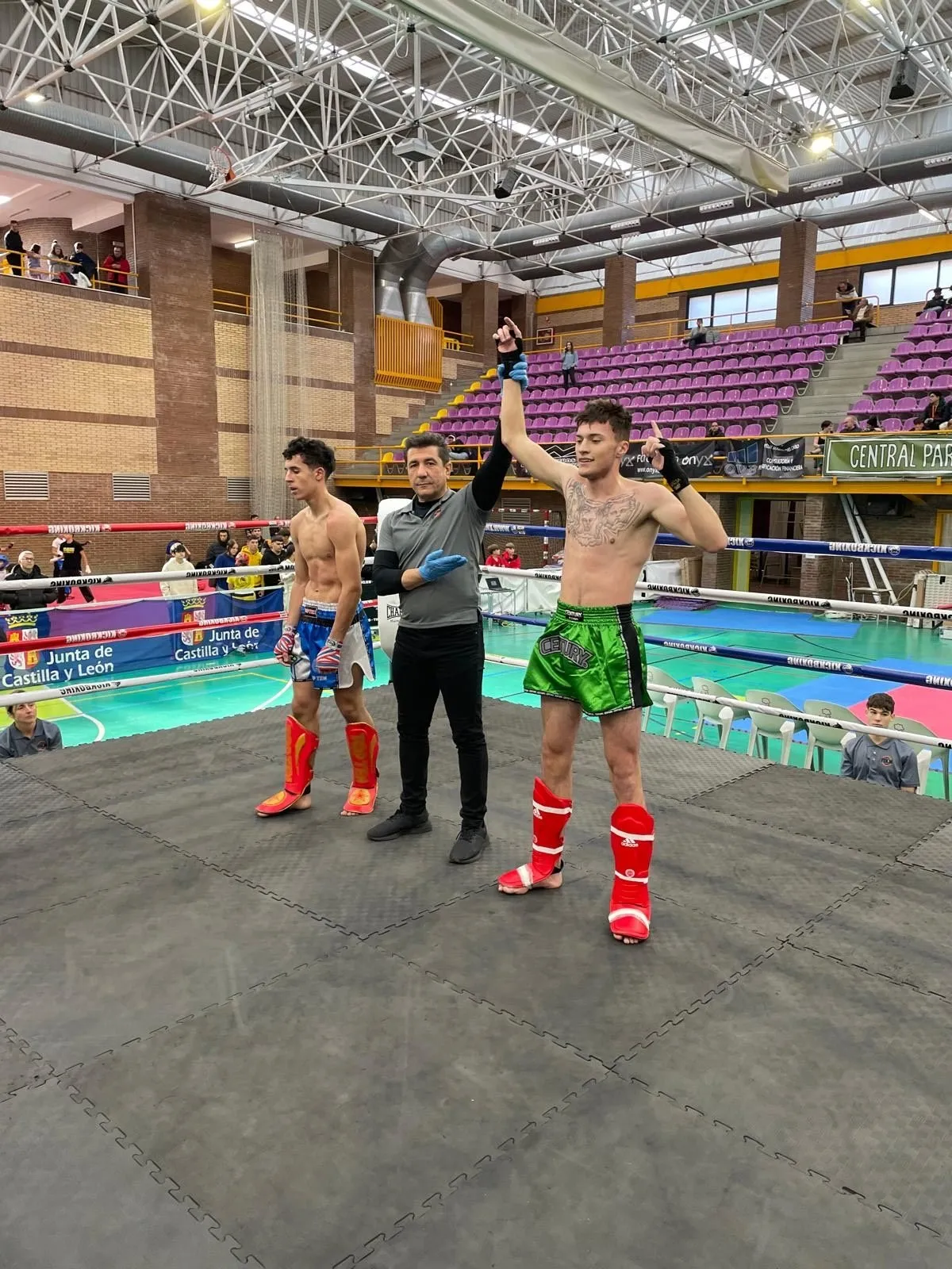 Foto 3 - El Club Jos&eacute; &Aacute;ngel G&oacute;mez de Salamanca conquista el Open de Kickboxing Ciudad de &Aacute;vila