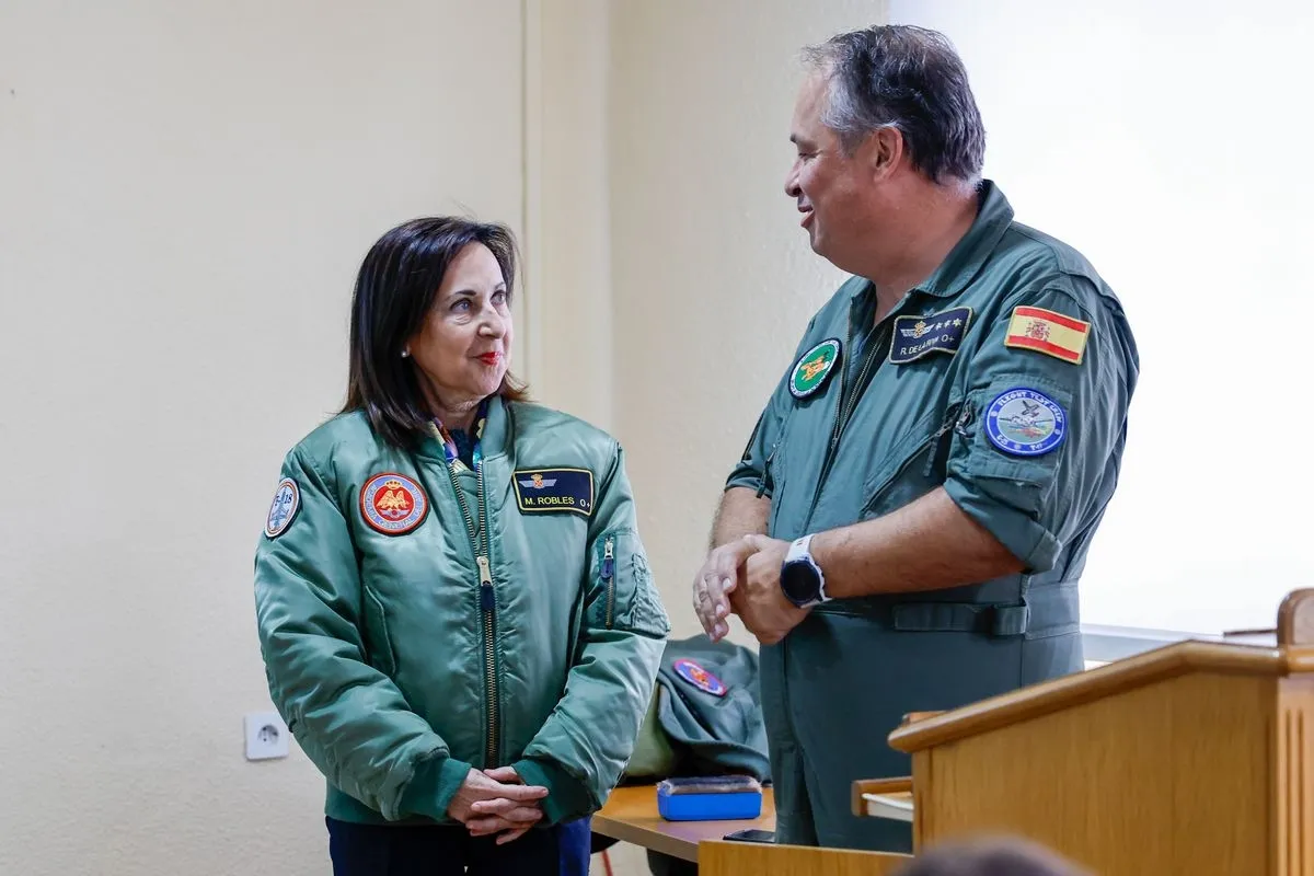 La ministra de Defensa visita Matacán, que duplica su alumnado y se afianza como referente 