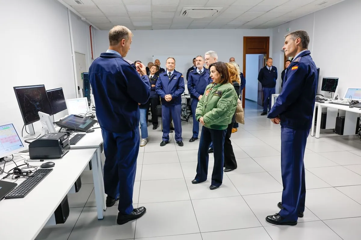 La ministra de Defensa visita Matacán, que duplica su alumnado y se afianza como referente 