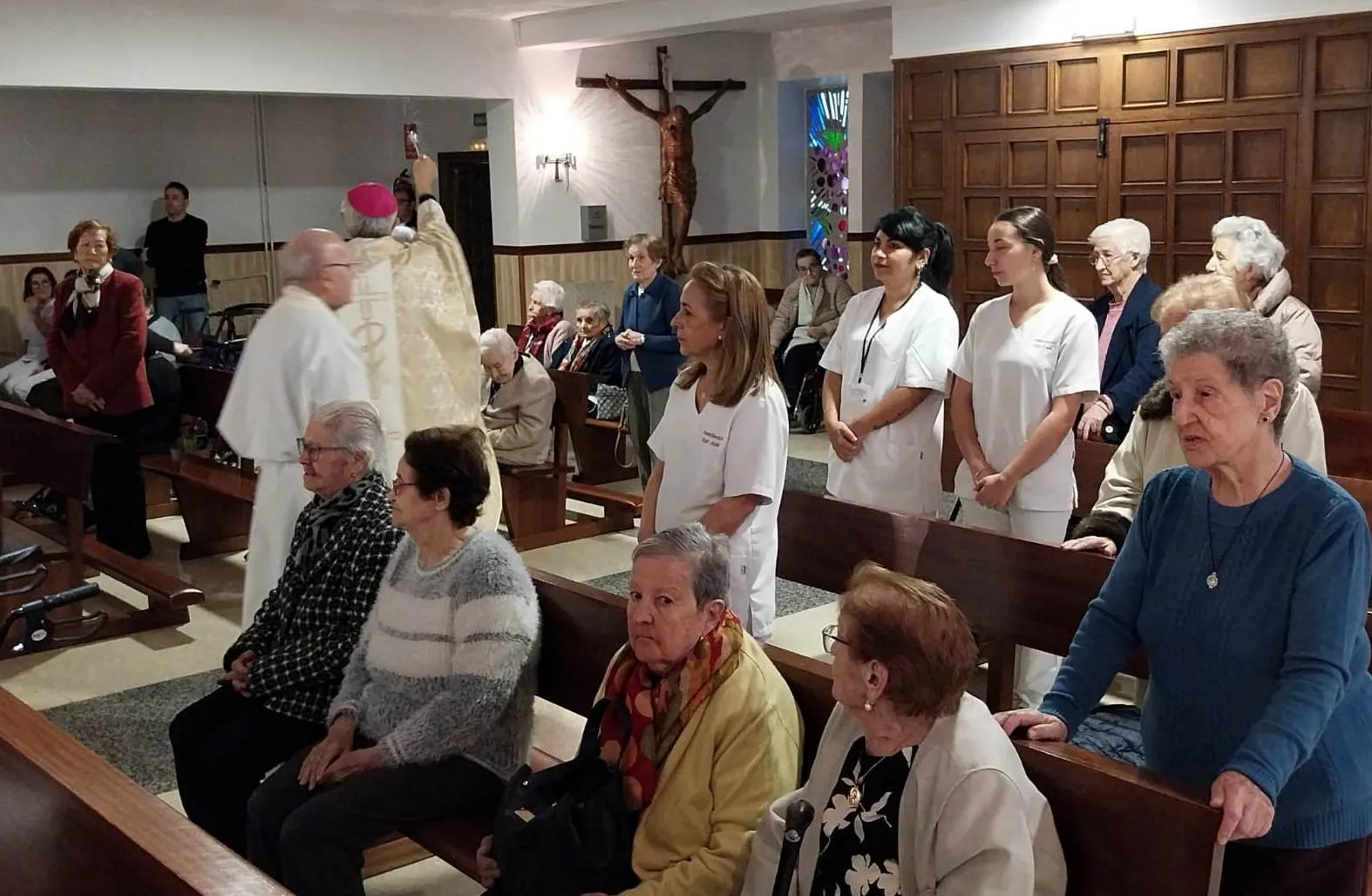 Foto 4 - La Residencia San Jos&eacute; vive su propia celebraci&oacute;n jubilar