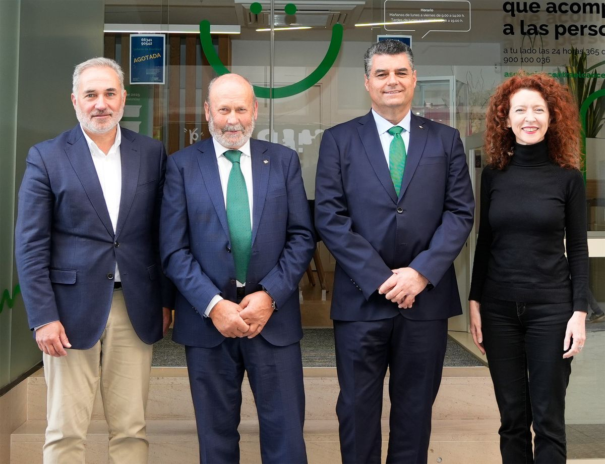 AECC y Caja Rural refuerzan la atención oncológica rural