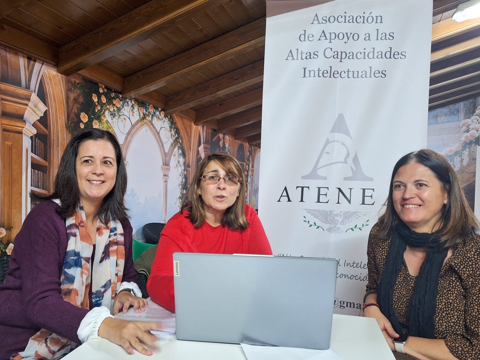 Atenea denuncia el fallo educativo en altas capacidades y crea una federación