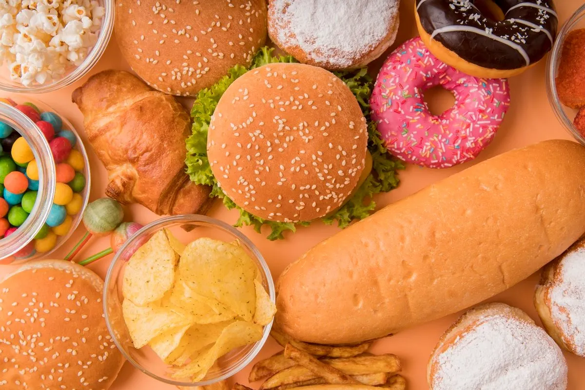 Miércoles, 3 de diciembre. Bruna Menegassi impartirá la conferencia Alimentos ultraprocesados: un riesgo para nuestra salud y para el medio ambiente. Foto Freepik