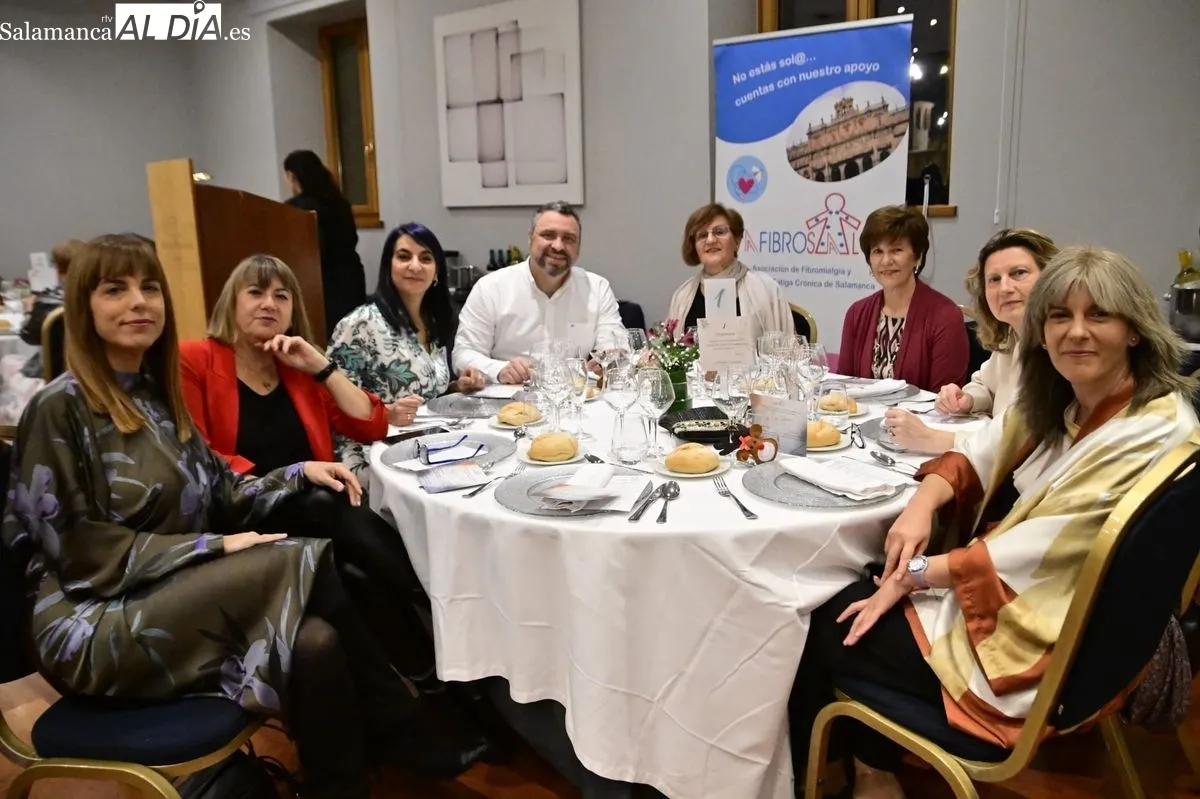Cena solidaria de Afibrosal
