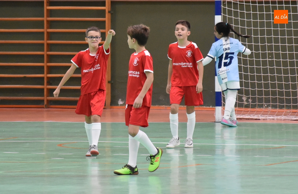 #M (8-9 NOV) Arrancan los Juegos Escolares con triplete de victorias en casa del III Columnas