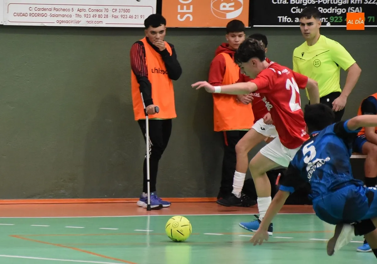 Foto 10 - Triple fest&iacute;n consecutivo de los juveniles, cadetes e infantiles del III Columnas