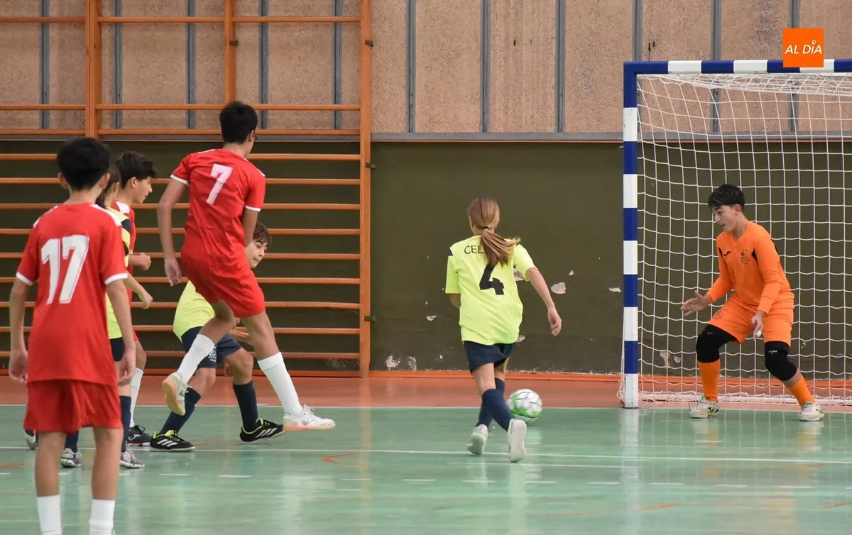 Foto 7 - #M (22-23 NOV) El III Infantil Escolar y el III Cadete Federado sufren m&aacute;s de lo previsto para ganar