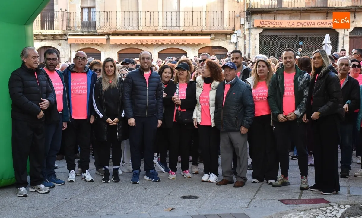 Foto 9 - La Marcha contra el C&aacute;ncer vuelve a crecer llegando hasta los 635 participantes