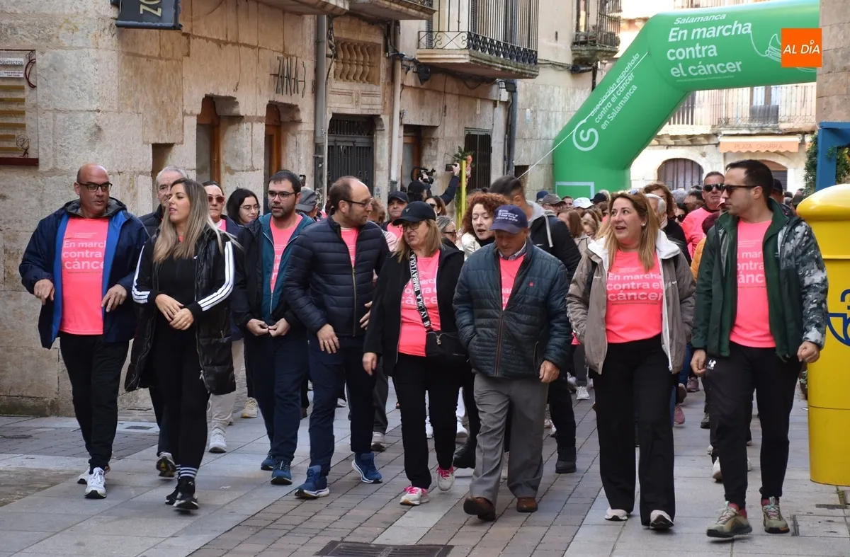 Foto 11 - La Marcha contra el C&aacute;ncer vuelve a crecer llegando hasta los 635 participantes