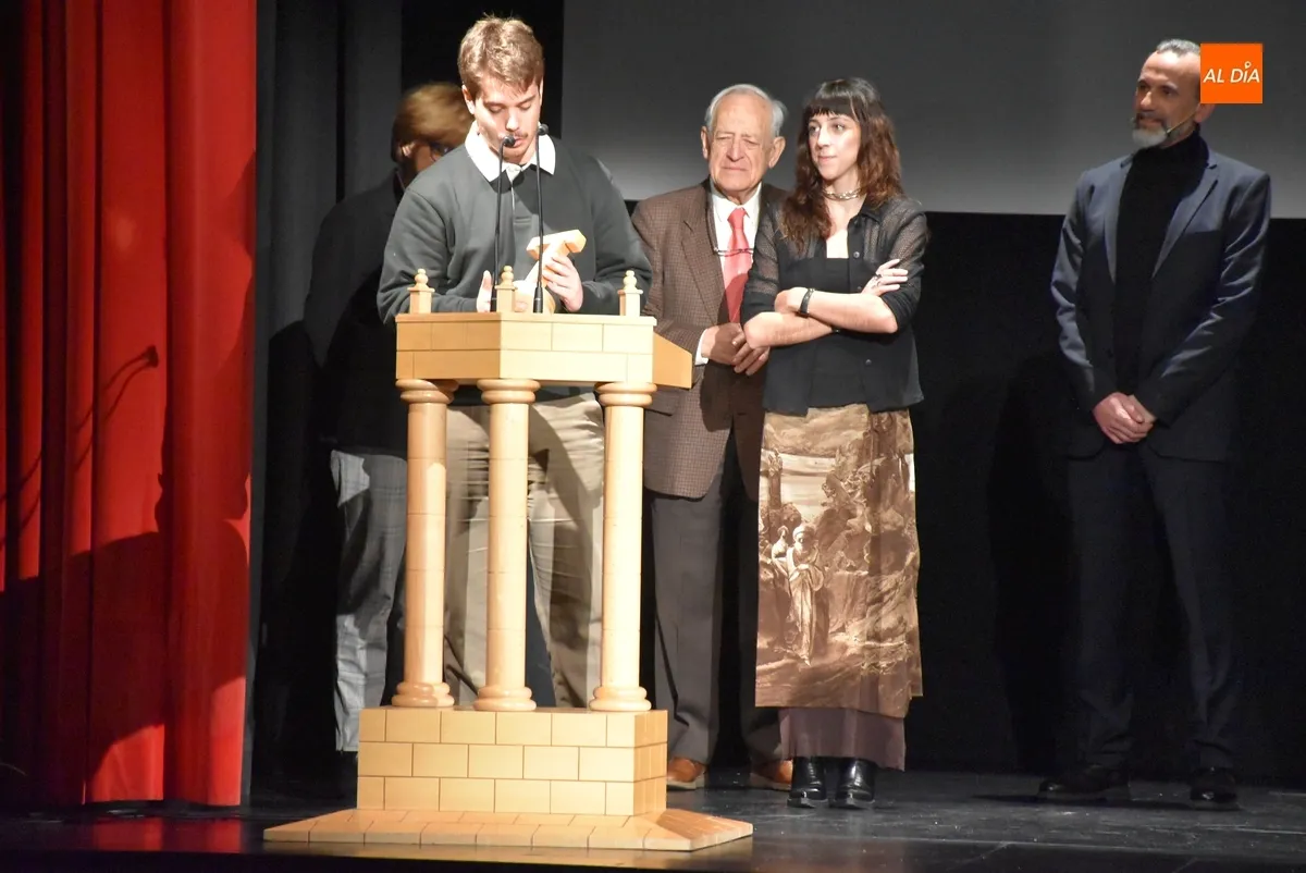 Foto 2 - &lsquo;Never Alone&rsquo; y &lsquo;Sara&rsquo;, principales triunfadores del 14&ordm; FICCI-ON