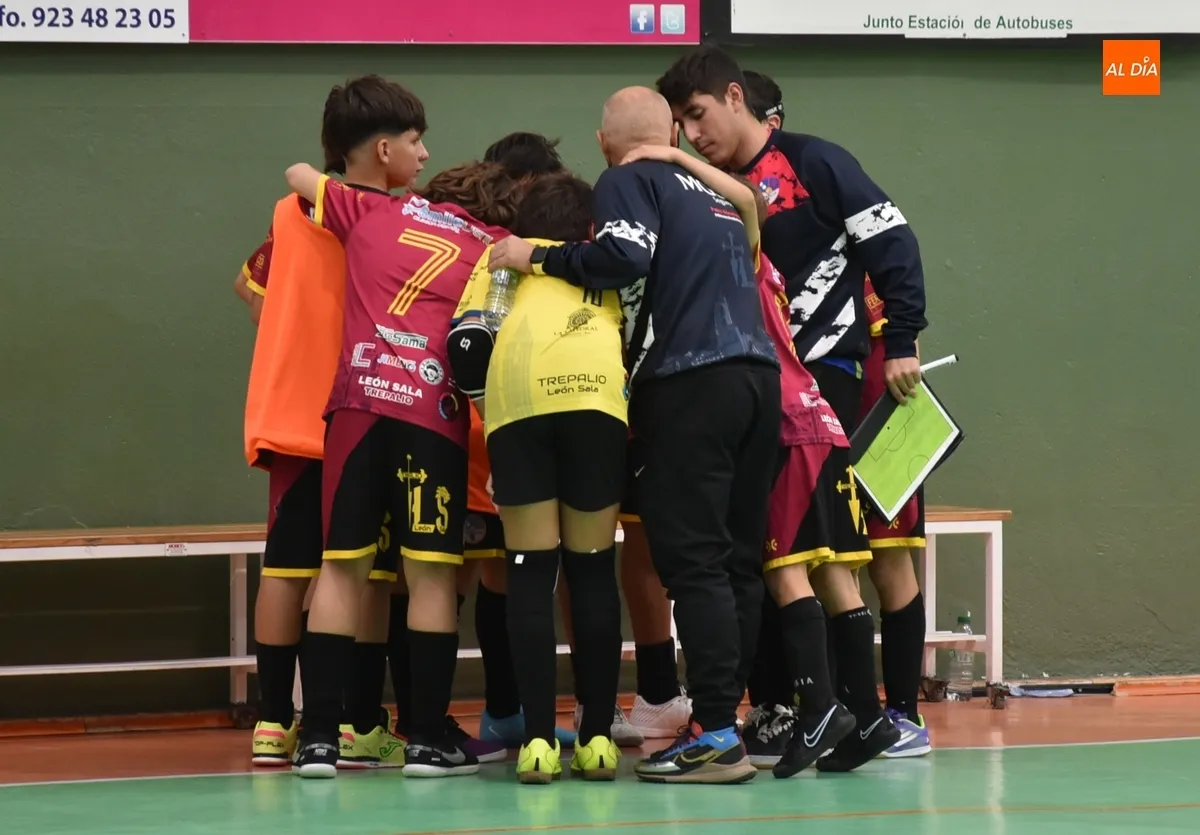 Foto 10 - #M (1-2 NOV) El dulce empate del III Infantil, &uacute;nico resultado positivo en el doble duelo ante Trepalio