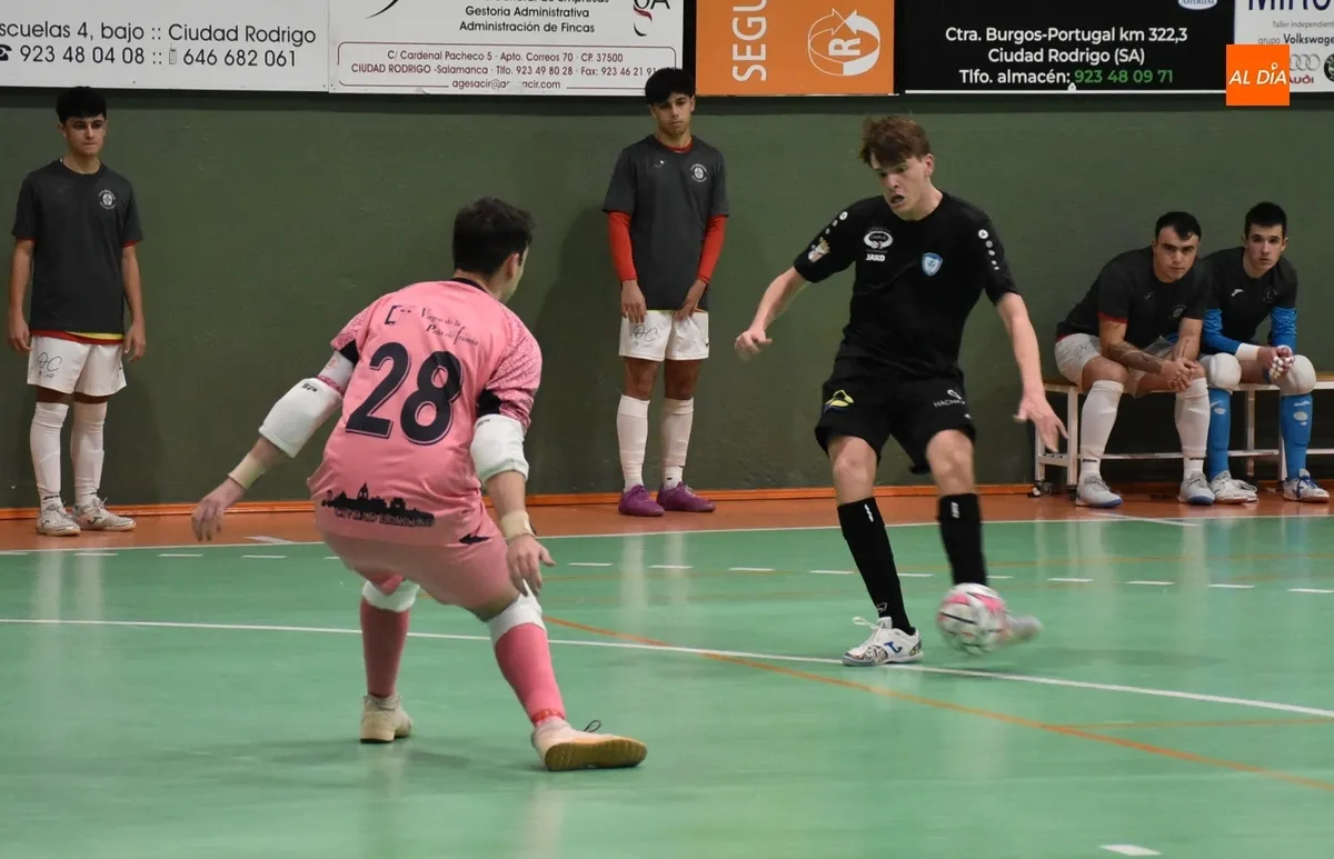 Foto 6 - Ins&oacute;lito 0-0 entre el III Senior y el FS Salamanca B tras un intens&iacute;simo partido
