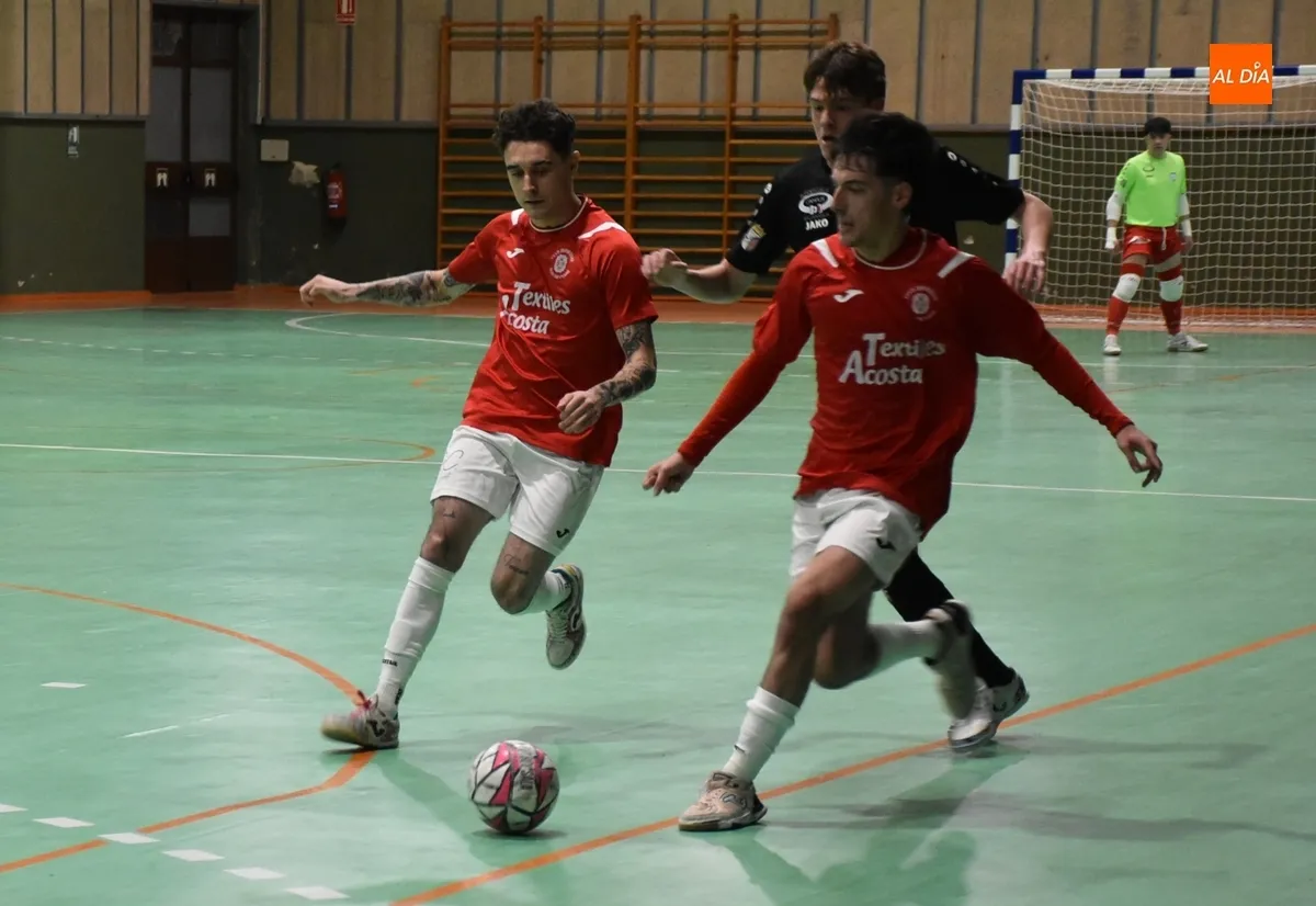 Foto 9 - Ins&oacute;lito 0-0 entre el III Senior y el FS Salamanca B tras un intens&iacute;simo partido