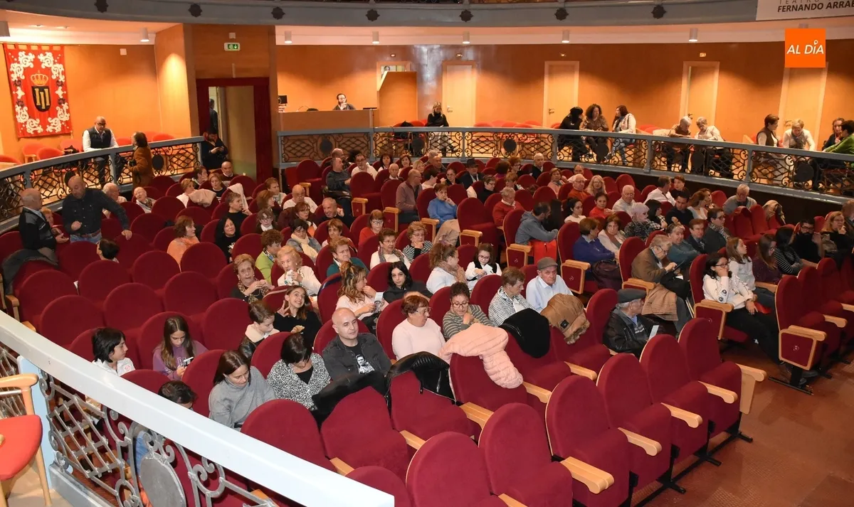 Foto 2 - Popy Vegas completa el fin de semana en el Teatro con &lsquo;El pastor que hablaba con las estrellas&rsquo;