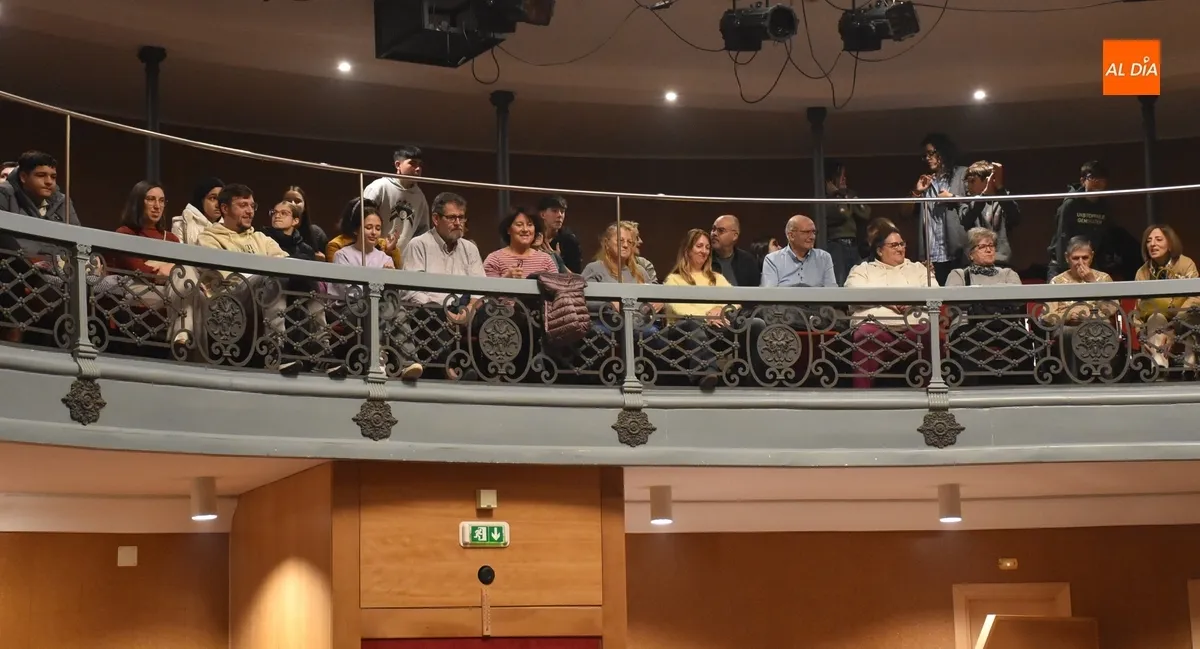 Foto 9 - Escolares de Secundaria se acercan a Don Quijote de la mano de Teatro de Poniente