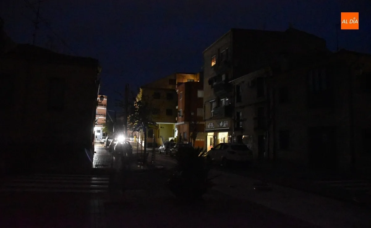Foto 2 - Una aver&iacute;a retrasa el &lsquo;inicio&rsquo; de la noche del lunes en buena parte del barrio de San Crist&oacute;bal