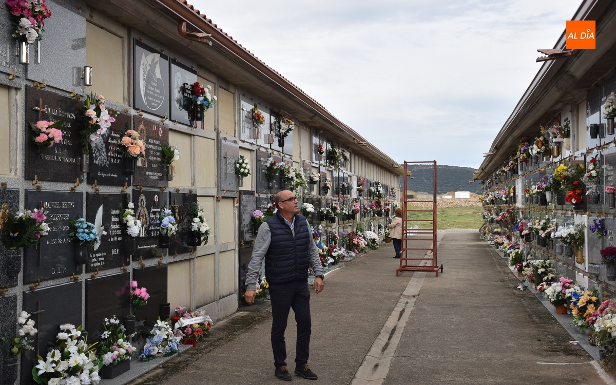 Las funerarias podrán enterrar en el Cementerio mirobrigense, cuyo acceso se domotizará