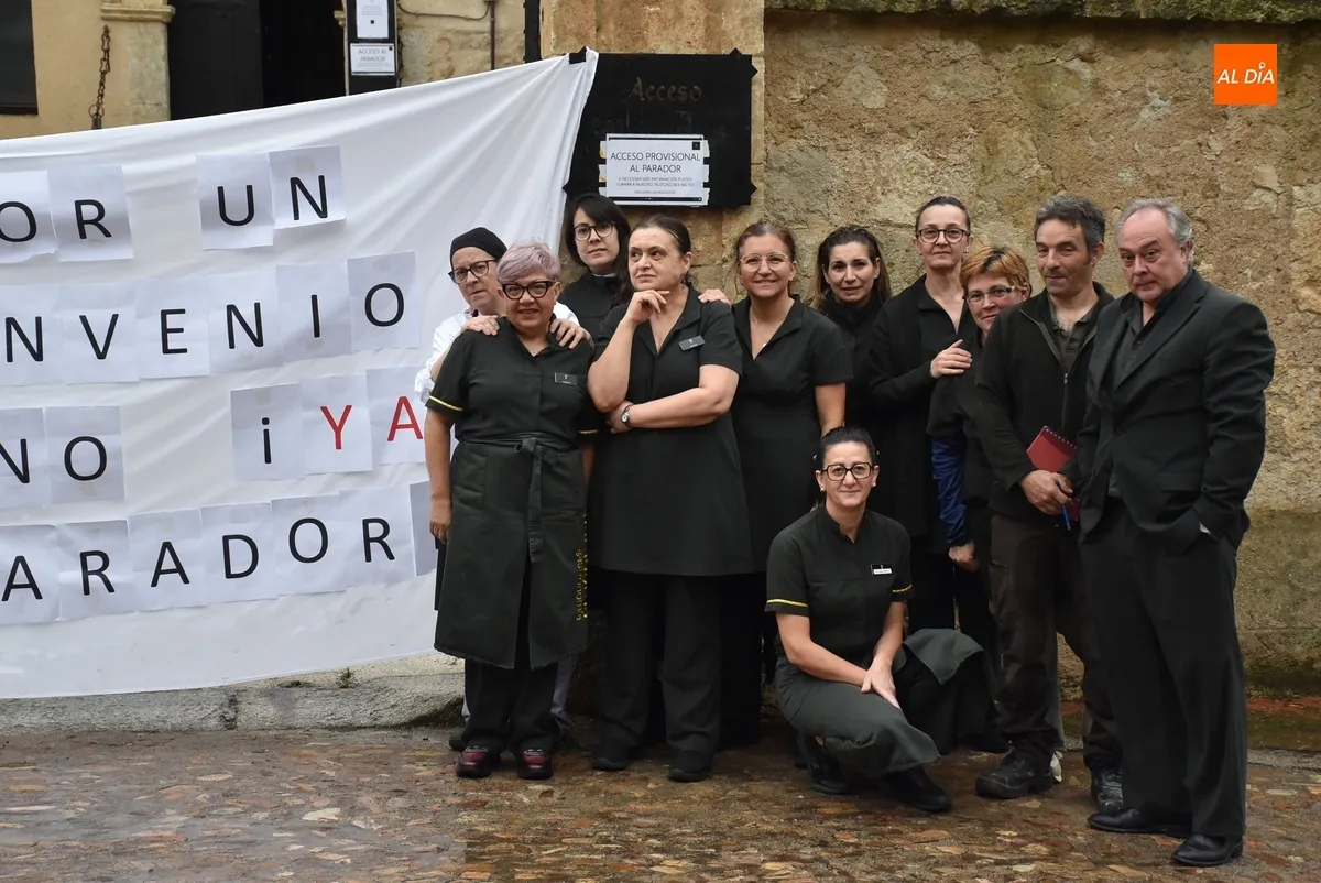 Foto 4 - Trabajadores del Parador mirobrigense se suman a la protesta nacional por un convenio digno