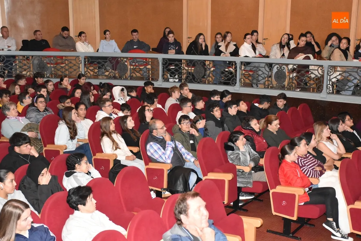 Foto 10 - Sof&iacute;a Cristo remarca a los escolares mirobrigenses que la droga es &ldquo;la novia que te enga&ntilde;a&rdquo;