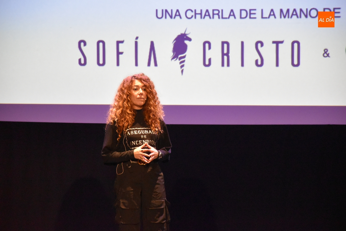 Sofía Cristo remarca a los escolares mirobrigenses que la droga es la novia que te engaña