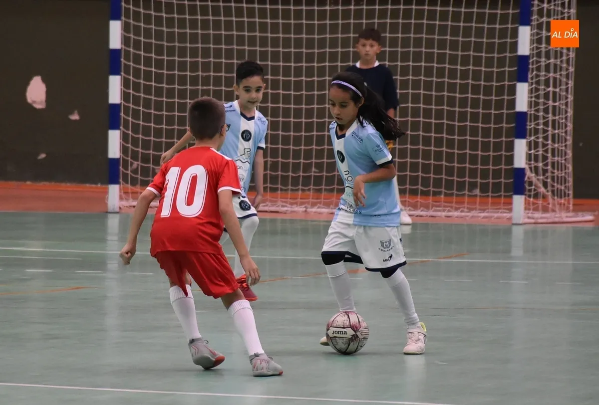 Foto 6 - #M (8-9 NOV) Arrancan los Juegos Escolares con triplete de victorias en casa del III Columnas