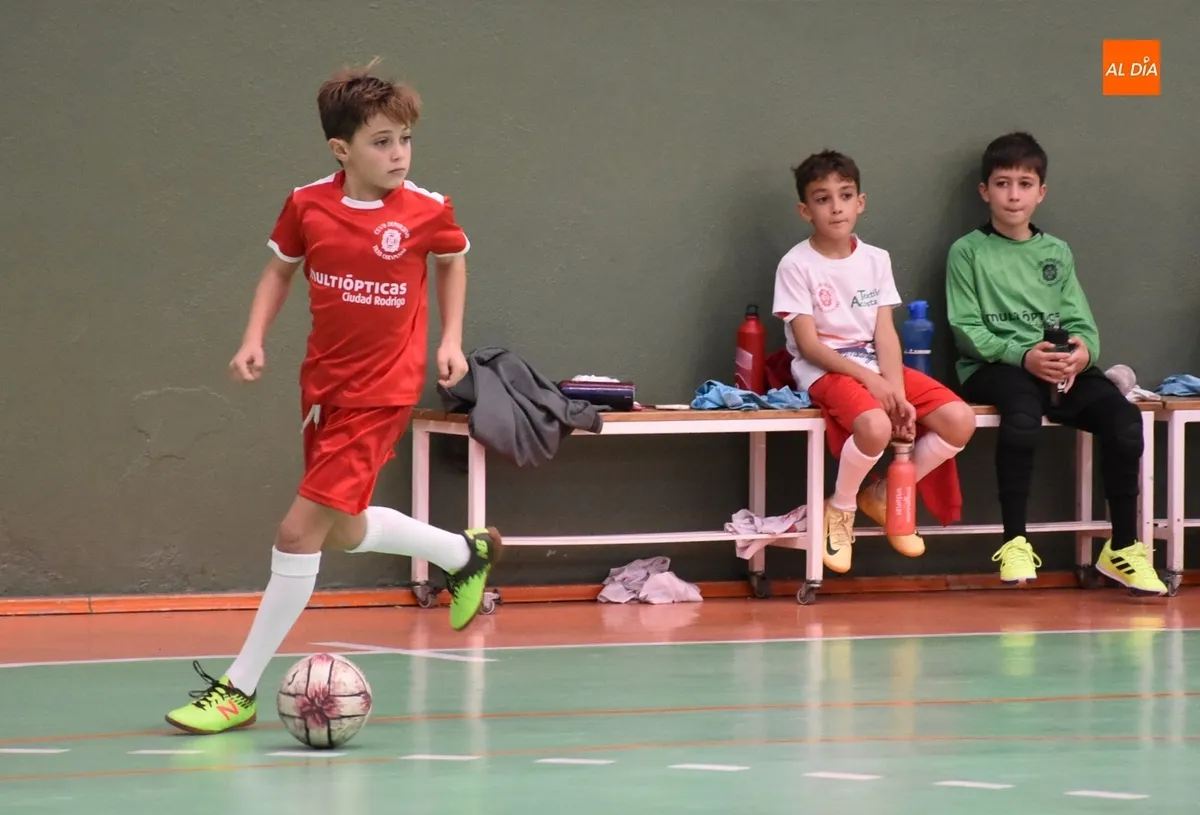 Foto 7 - #M (8-9 NOV) Arrancan los Juegos Escolares con triplete de victorias en casa del III Columnas