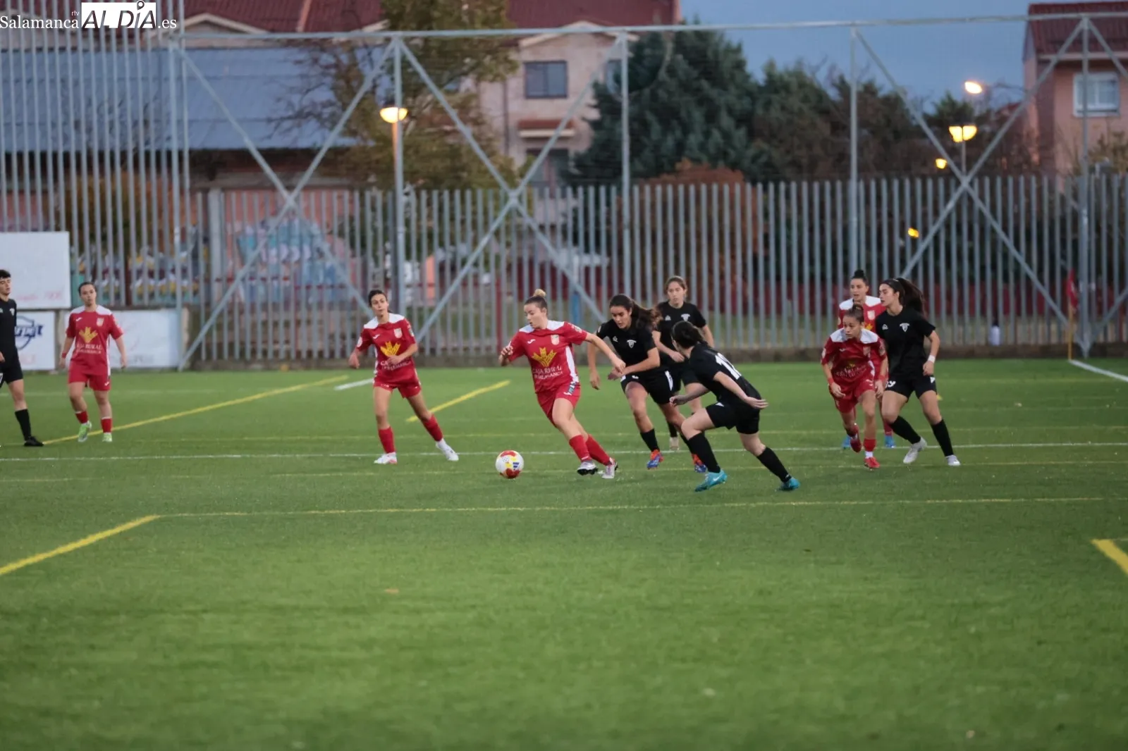 Foto 18 - FOTOS | El Navega remonta ante el Atl&eacute;tico Lince (2-1)