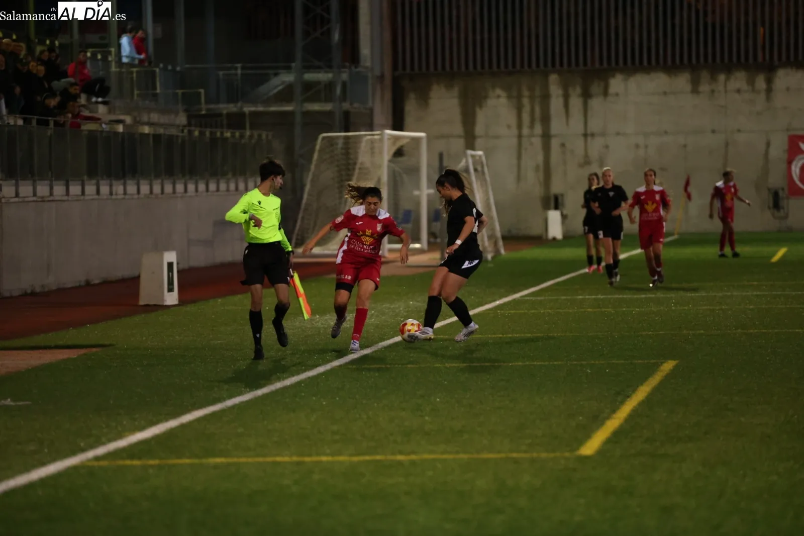 Foto 9 - FOTOS | El Navega remonta ante el Atl&eacute;tico Lince (2-1)