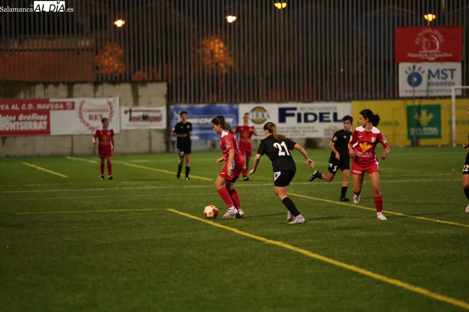 Foto 7 - FOTOS | El Navega remonta ante el Atl&eacute;tico Lince (2-1)