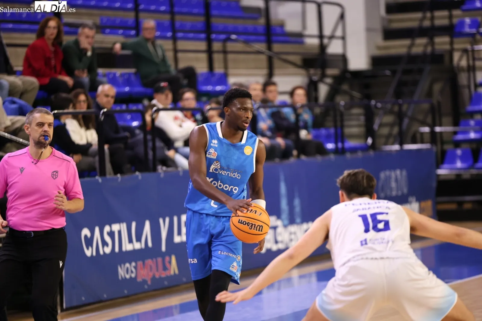 Foto 6 - FOTOS | &Aacute;lex Bellido debuta con el Perfumer&iacute;as Avenida Xoborg con una enorme victoria ante el Bosco (109-65)