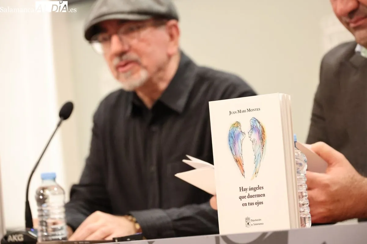 Juan Mari Montes ha reunido más de cuatro décadas de su trabajo poético en el libro Hay ángeles que duermen en tus ojos. Foto de David Sañudo