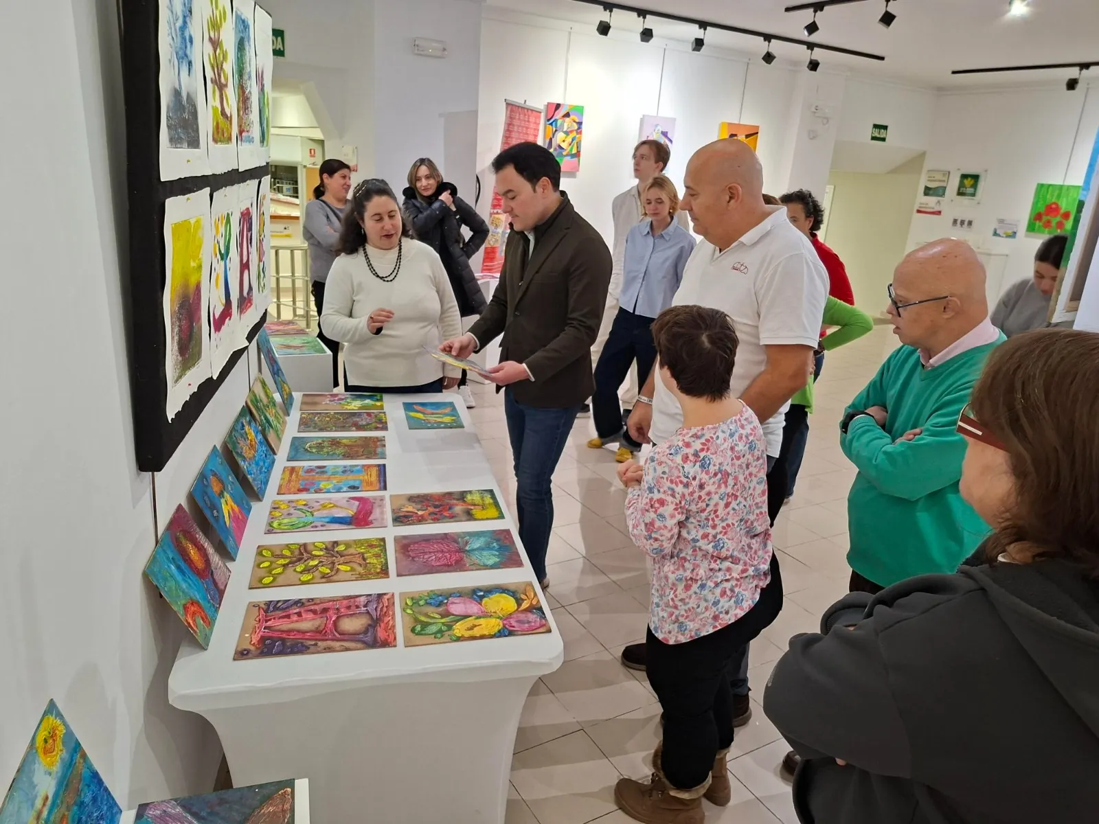 Foto 3 - El talento art&iacute;stico de la Fundaci&oacute;n Aviva llega al Espacio Joven