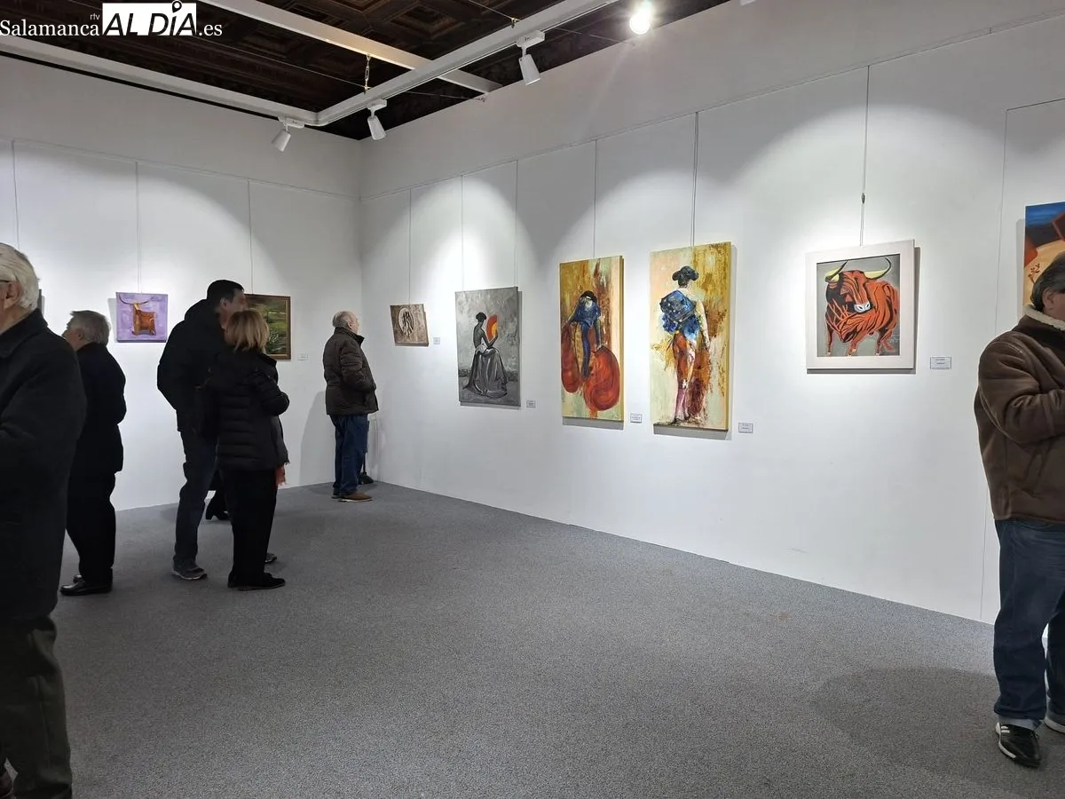 Inauguración de la exposición 'Diverso' en el Casino de Salamanca. Fotos: R. M. García
