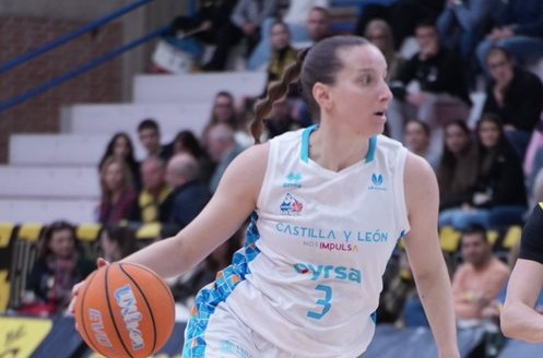 El Perfumerías Avenida comienza el ascenso al Everest con una apretada y justa victoria ante el Jairis (65-70) 