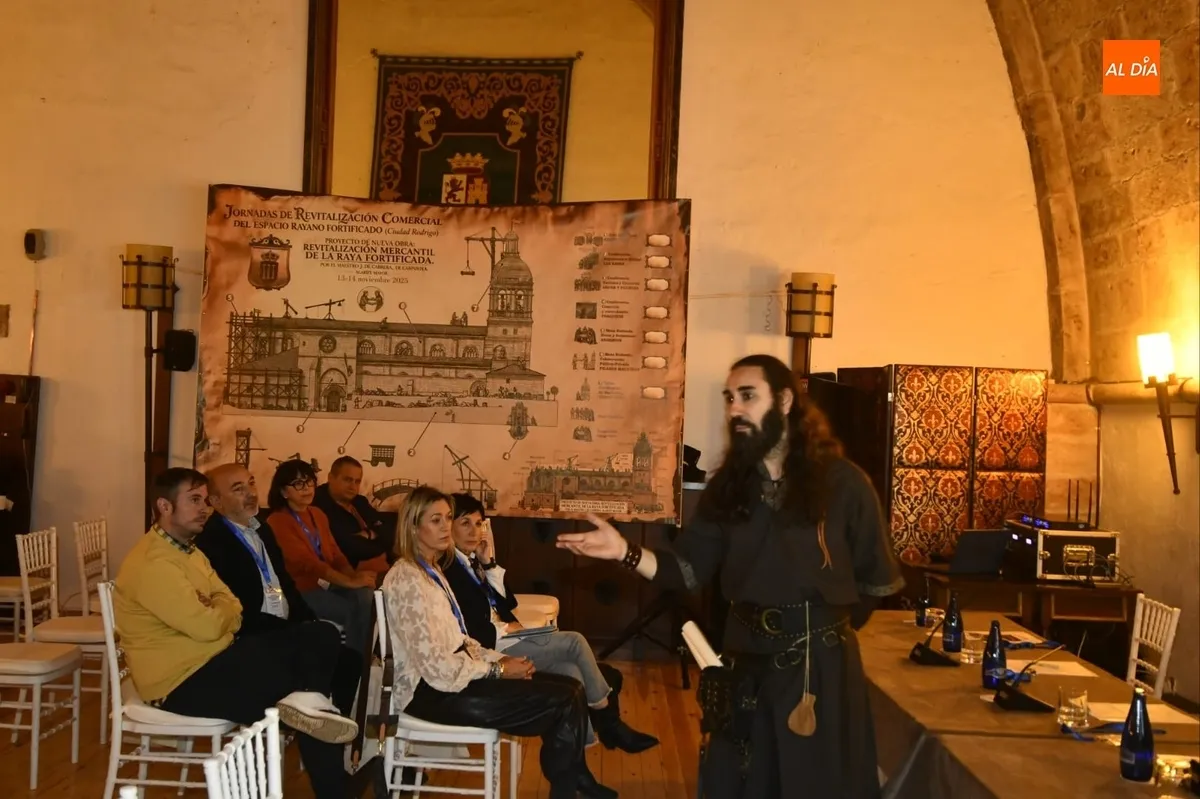Foto 7 - Arrancan las Jornadas de Comercio Rayano incidiendo en la necesidad de &ldquo;trabajar juntos&rdquo;