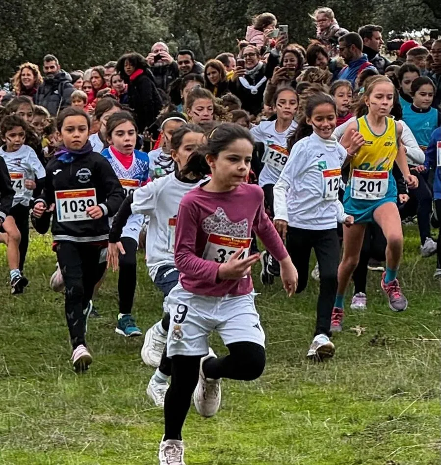 Foto 10 - El Colegio San Francisco debuta en el Campeonato Provincial de Campo a Trav&eacute;s