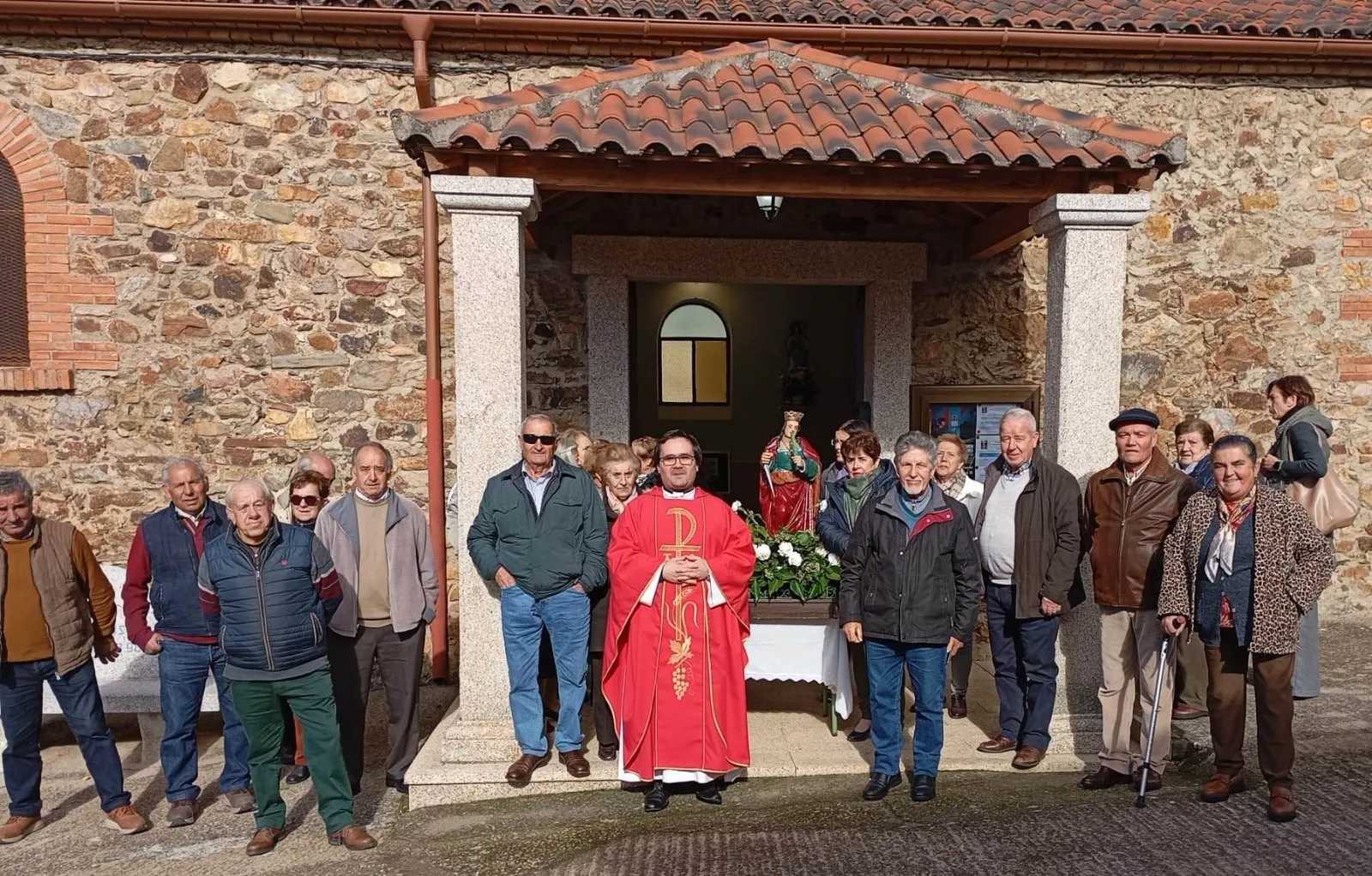 Foto 2 - Serradilla del Llano festeja a su patrona, Santa Catalina de Alejandr&iacute;a